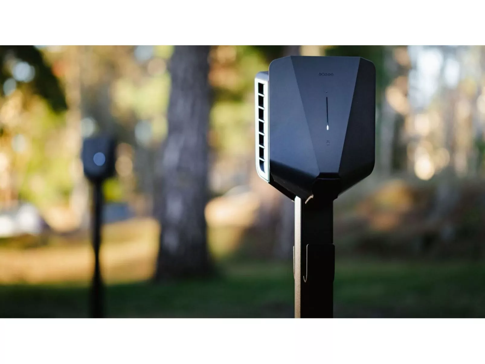 Tiny River House-Image-tags.info