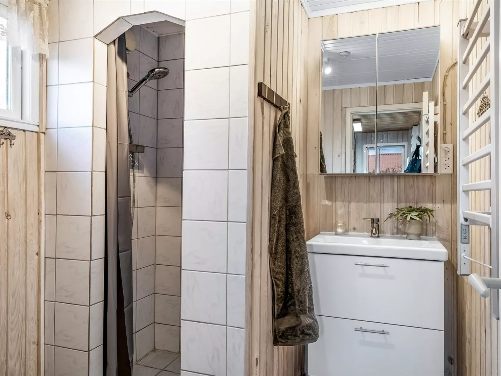 "Karelia" - 800m from the sea-Drinnen