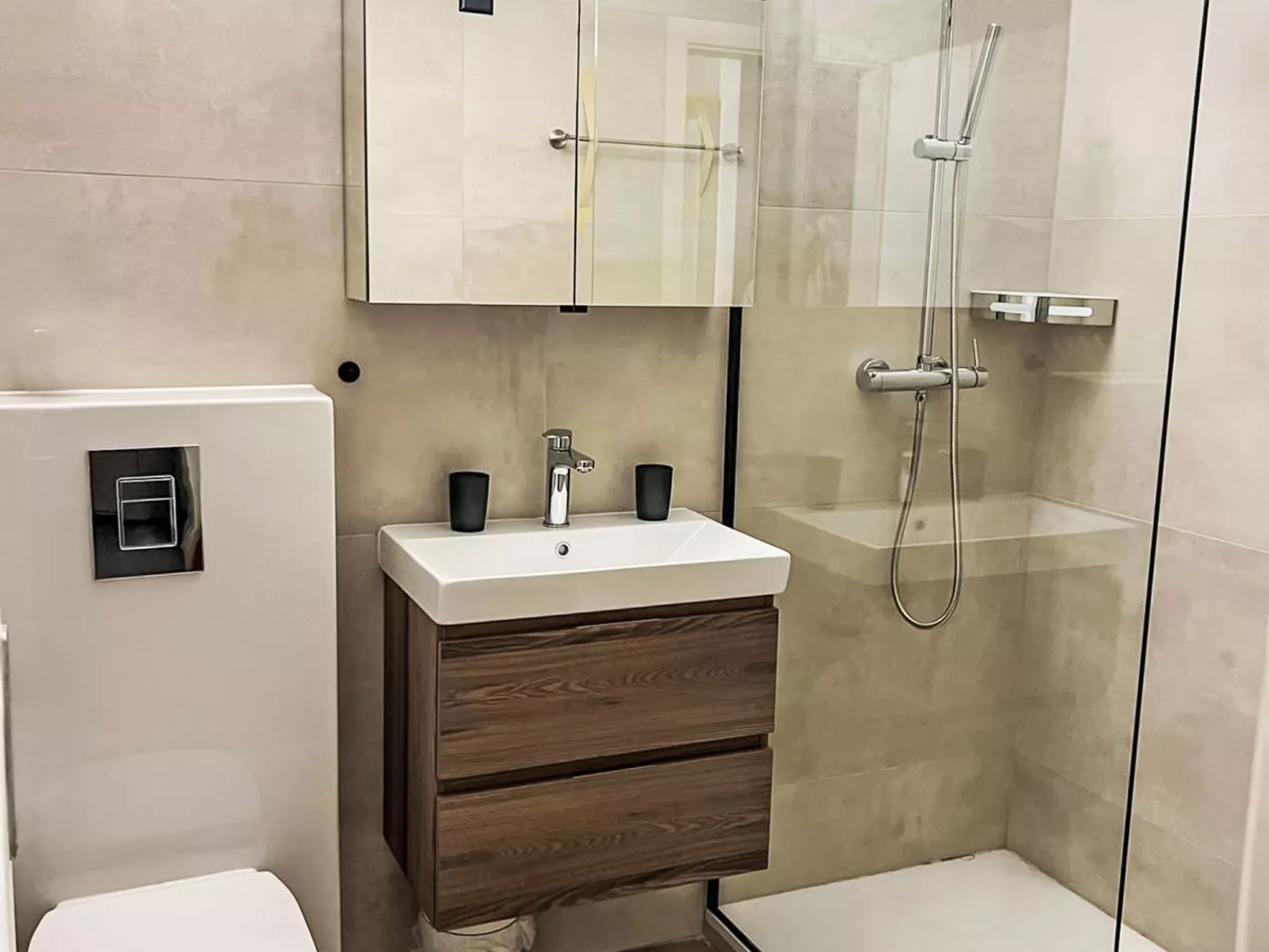 Ringstrasse Apt 314 - Inside