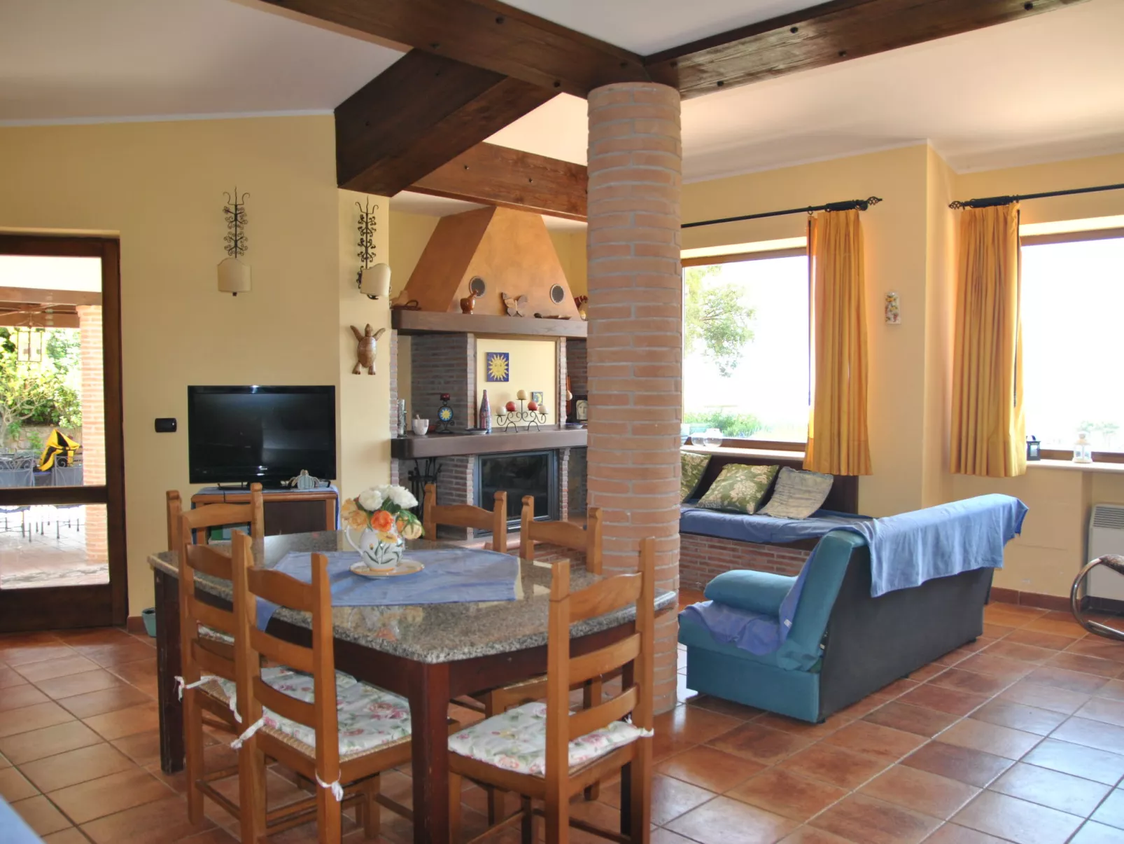 Collina delle Stelle - Dedans