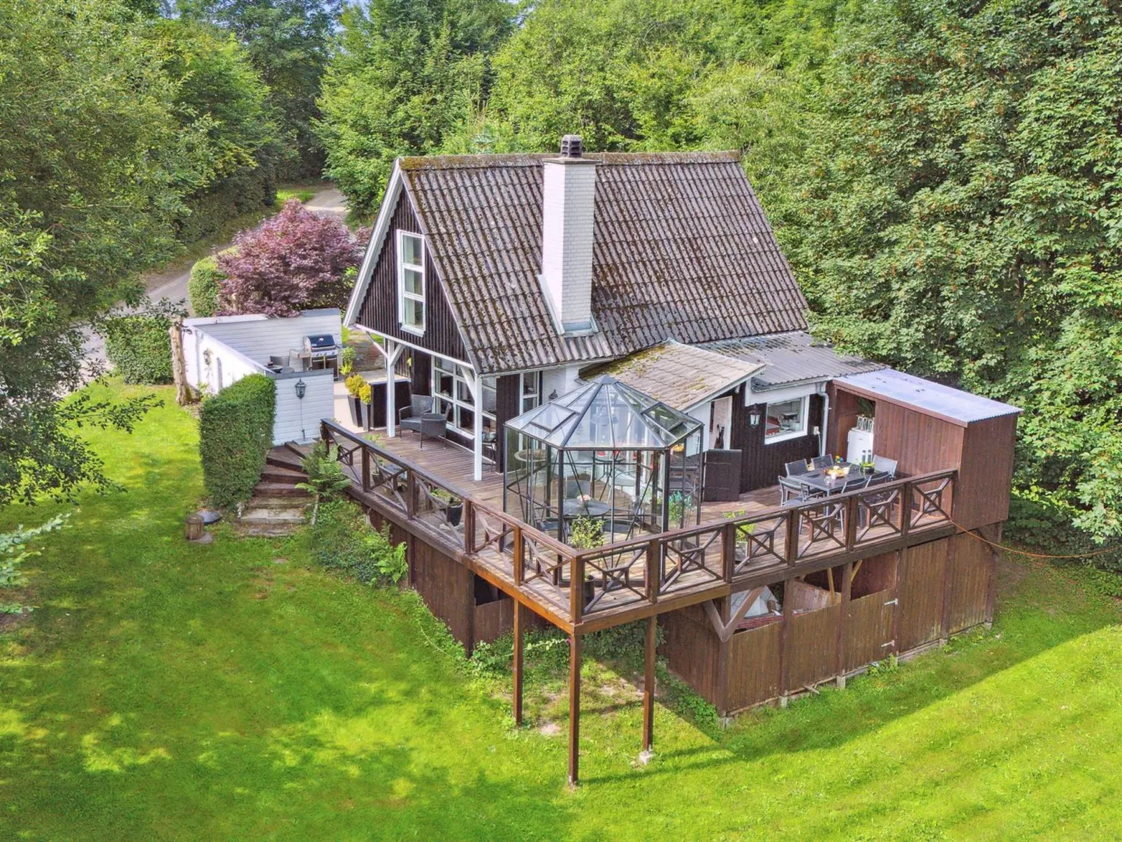 "Vesa" - 2.4km from the sea