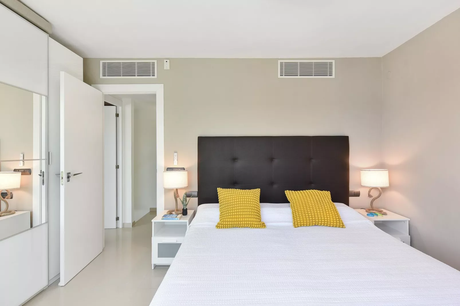 Villa - Los Lagos 31-Bedroom