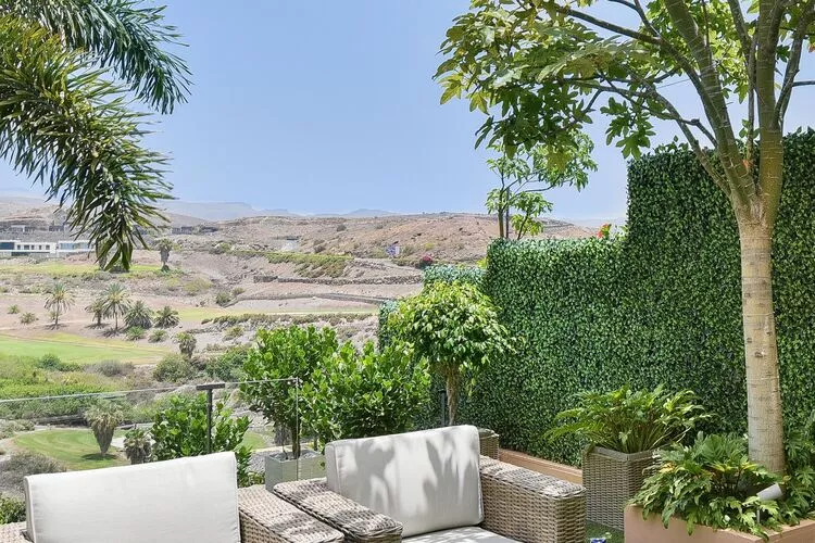 Villa - Los Lagos 31-Gardens summer