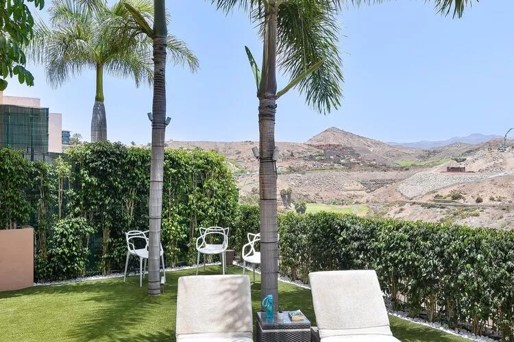Villa - Los Lagos 31-Gardens summer
