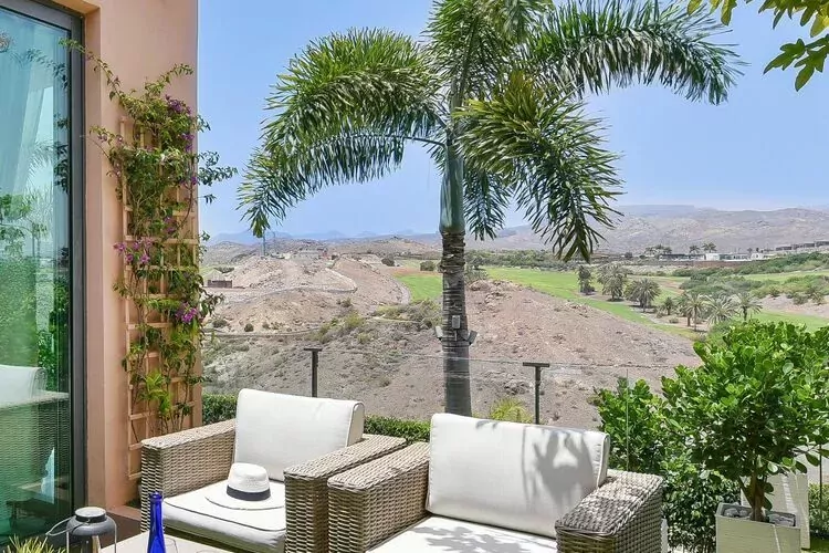 Villa - Los Lagos 31-Gardens summer
