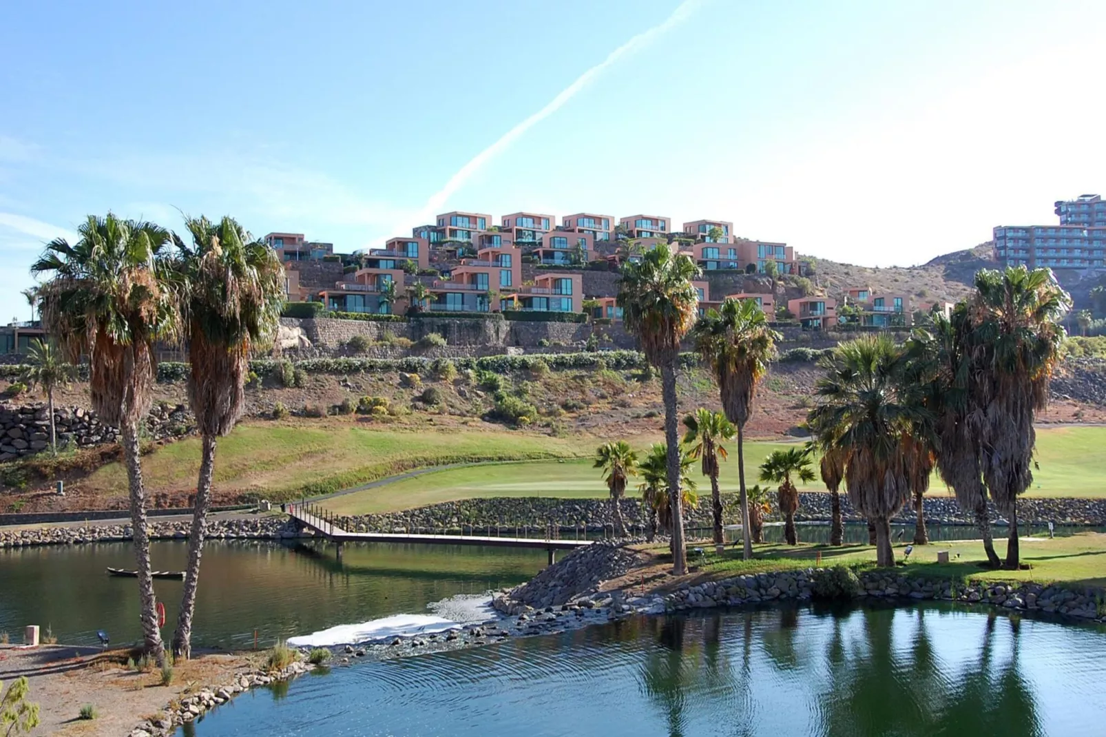 Villa - Los Lagos 31-Areas summer 1km