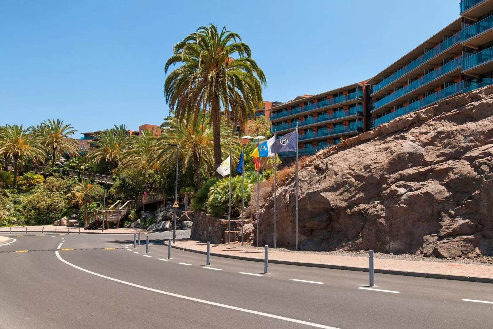 Villa - Los Lagos 31-Areas summer 1km
