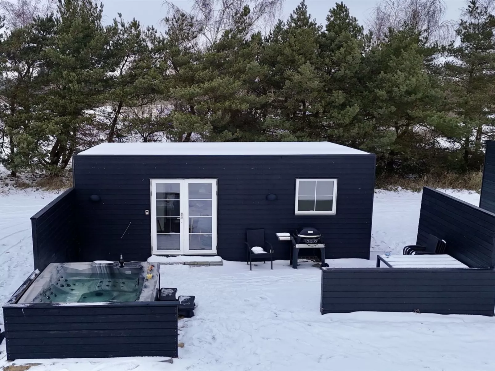 "Alisia" - 900m from the sea