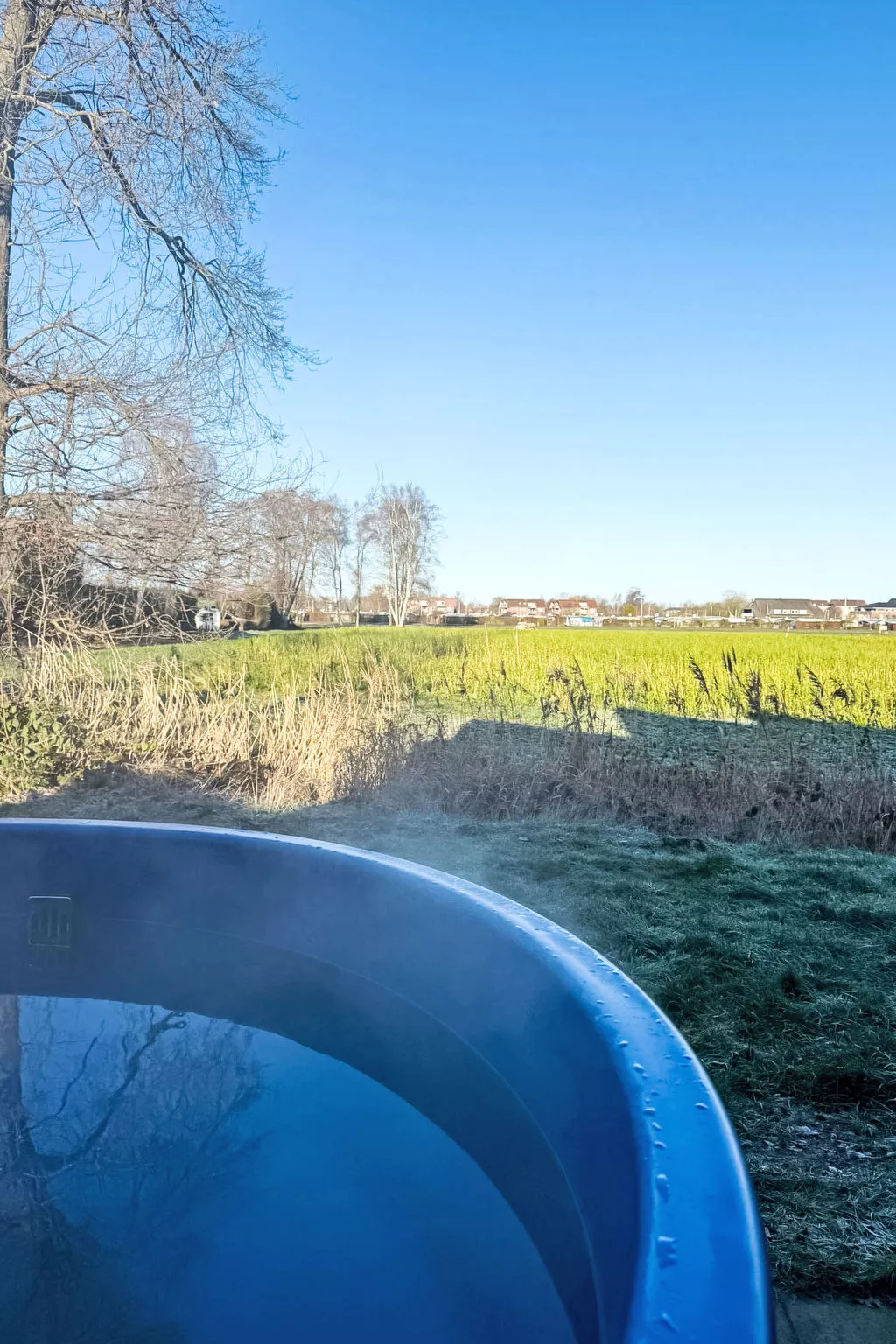 Freier Feldblick mit Hottube-Outside