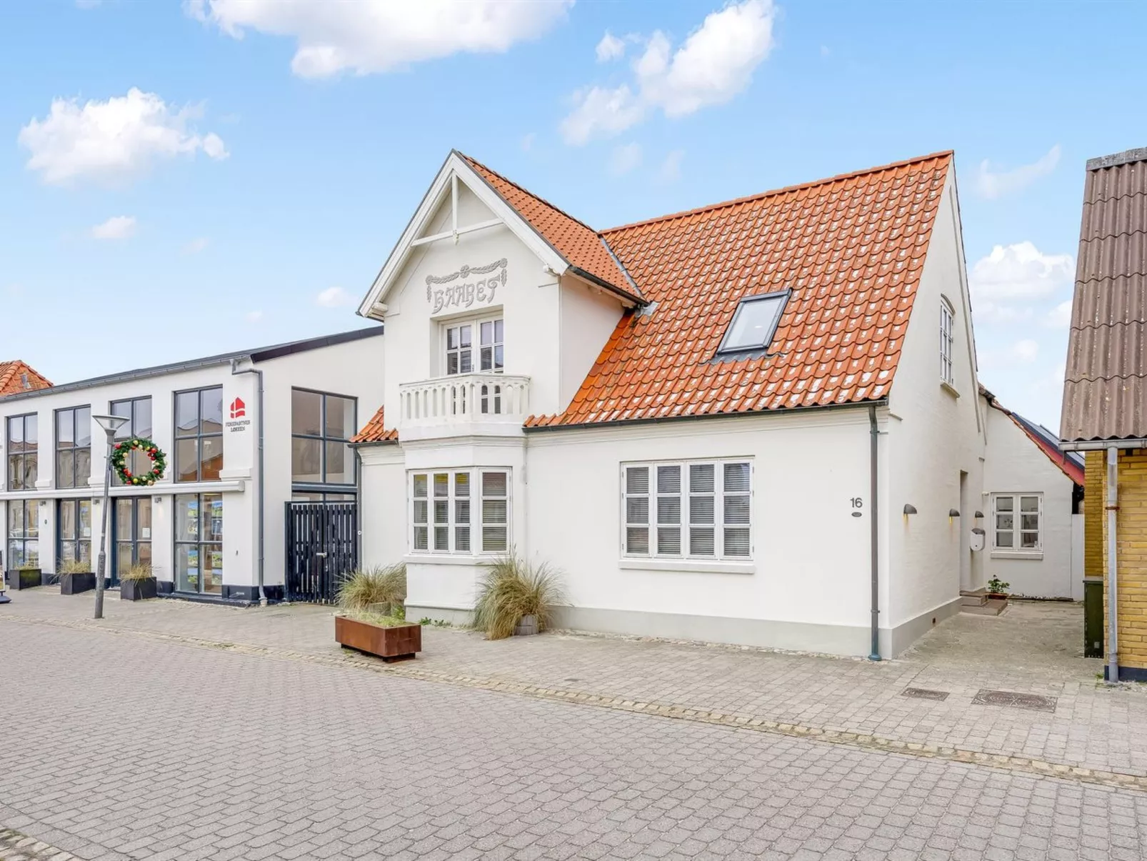 "Goodje" - 300m from the sea