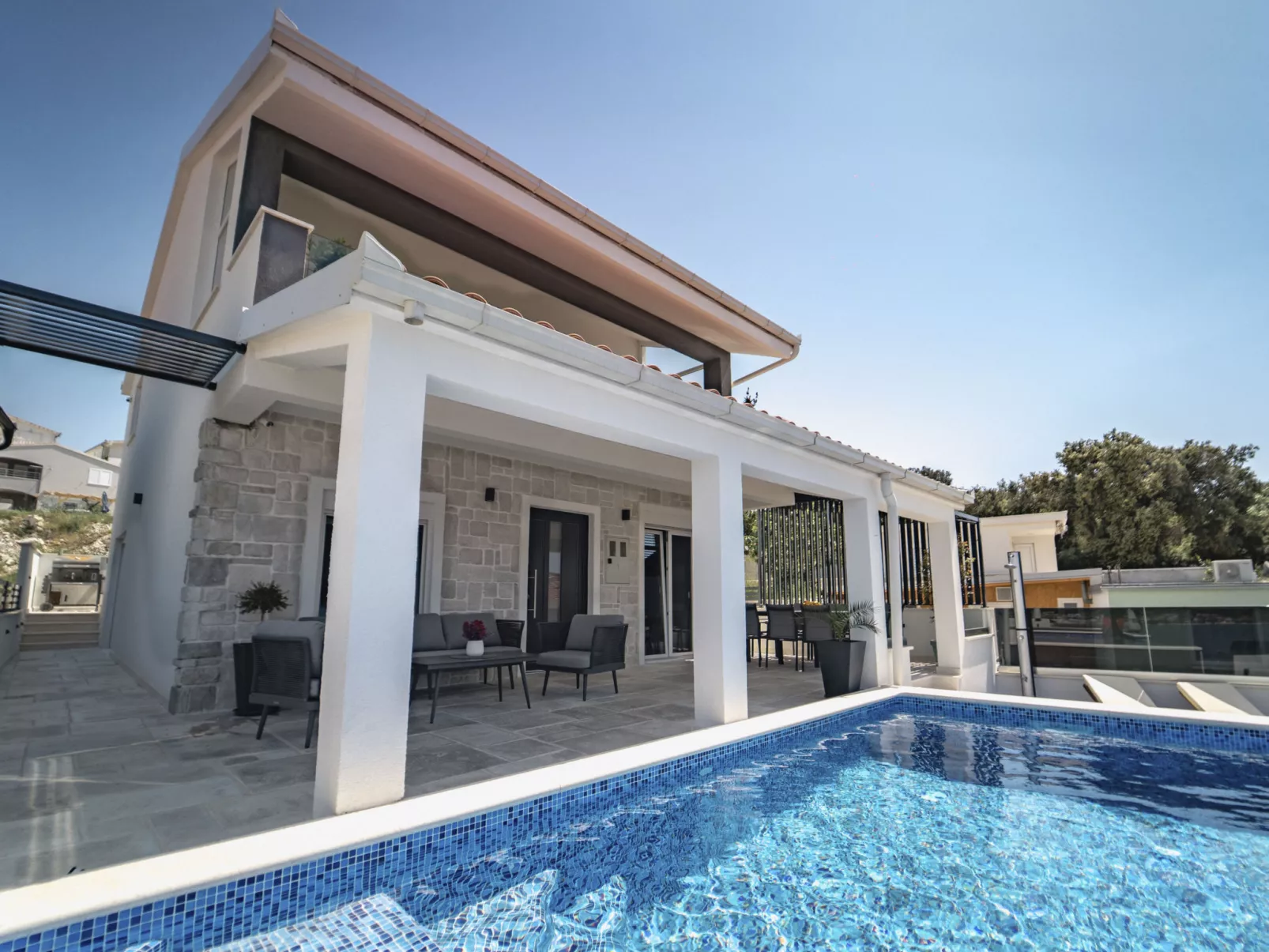 Villa Miracle in Rogoznica-Draußen