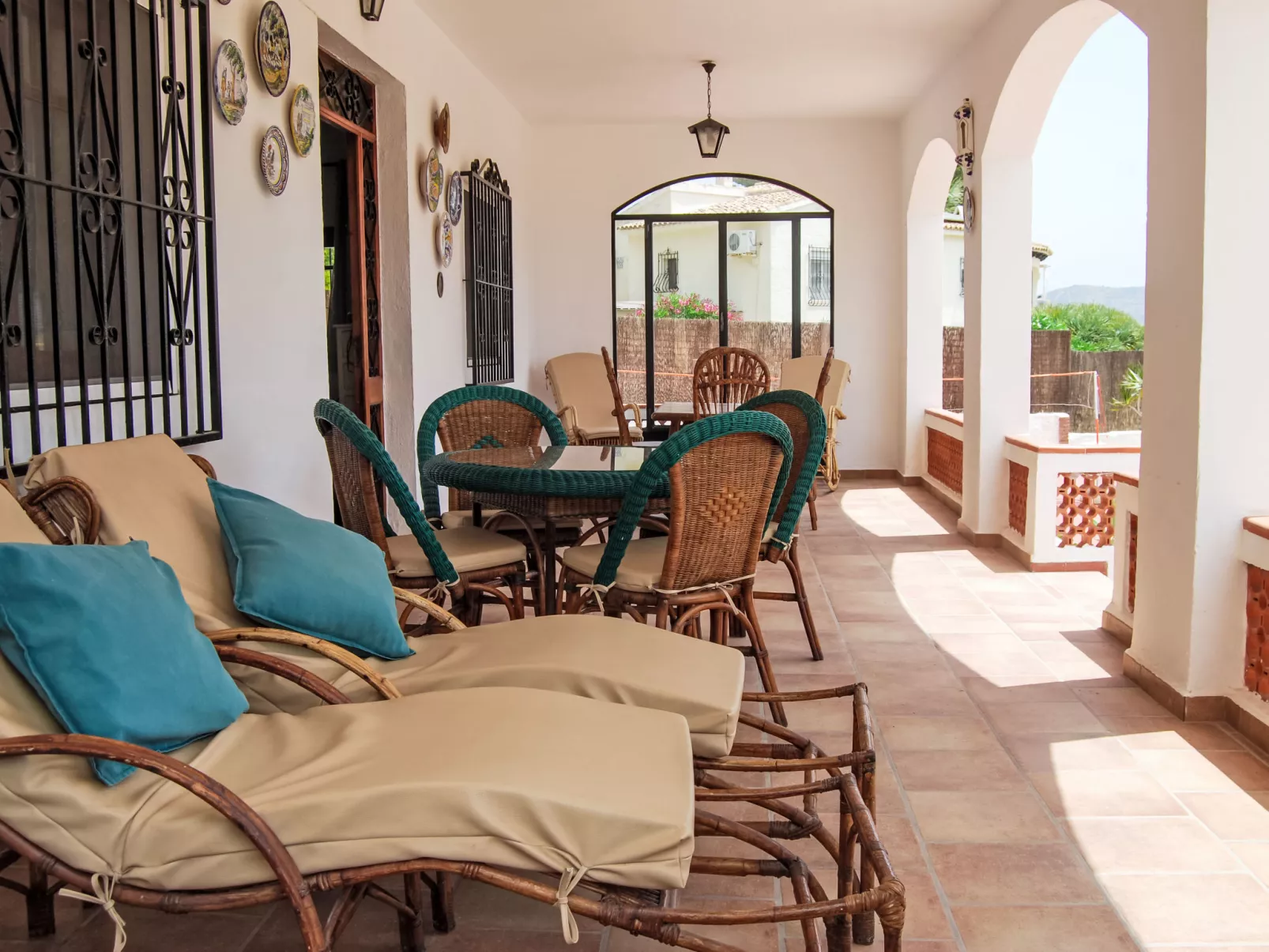 Ferienvilla, Seeblick, privater Pool und Parkplatz