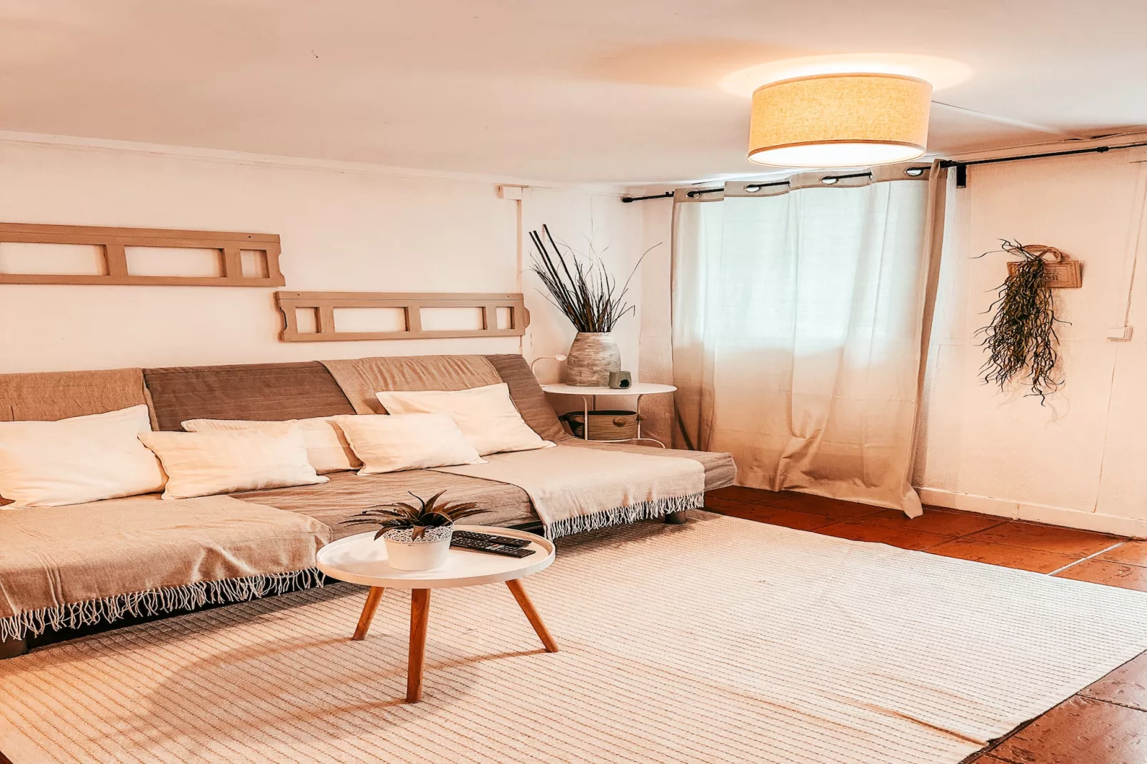 Typical Lisbon Apartment By Gt House