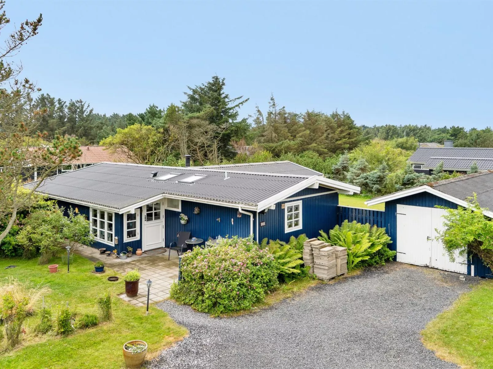 "Ilja" - 700m from the sea