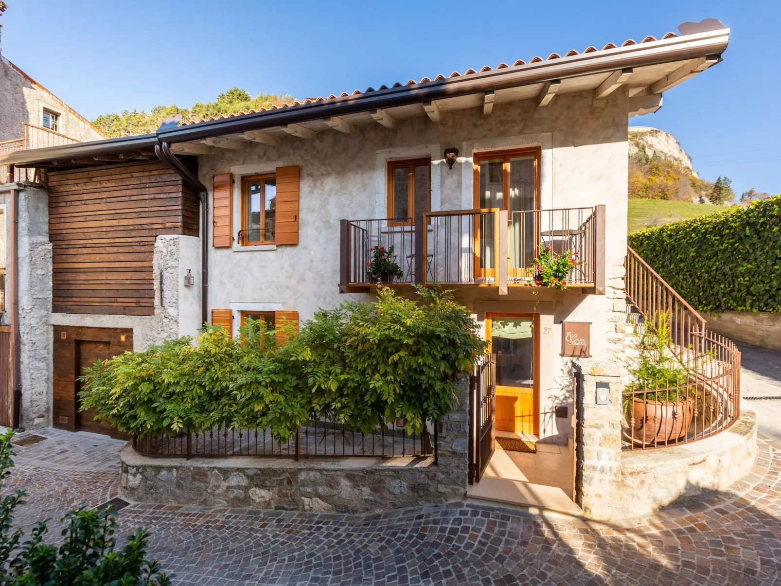 Wohnung in Voltino mit Garten