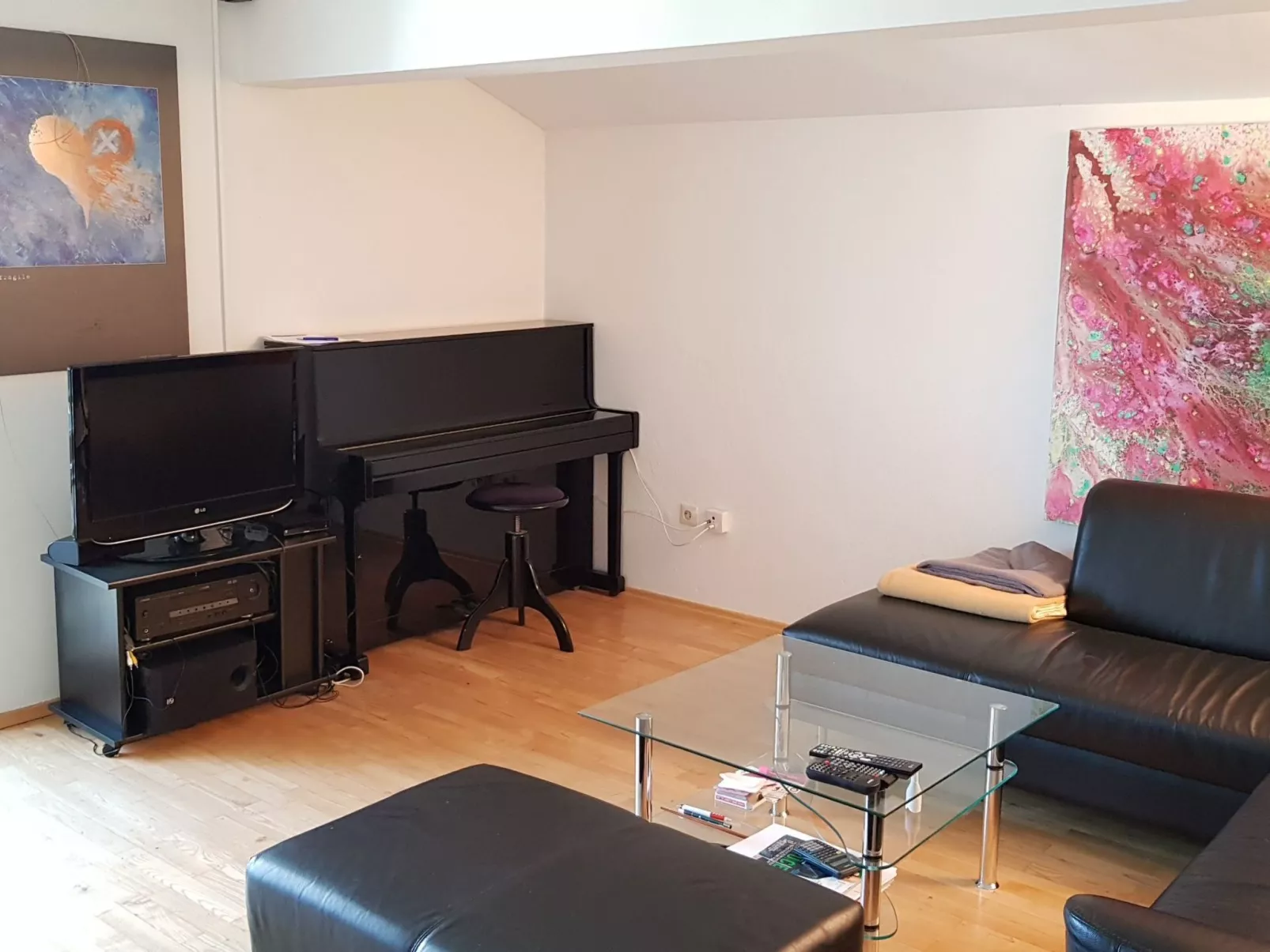 Dachwohnung mit Balkon und Seeblick