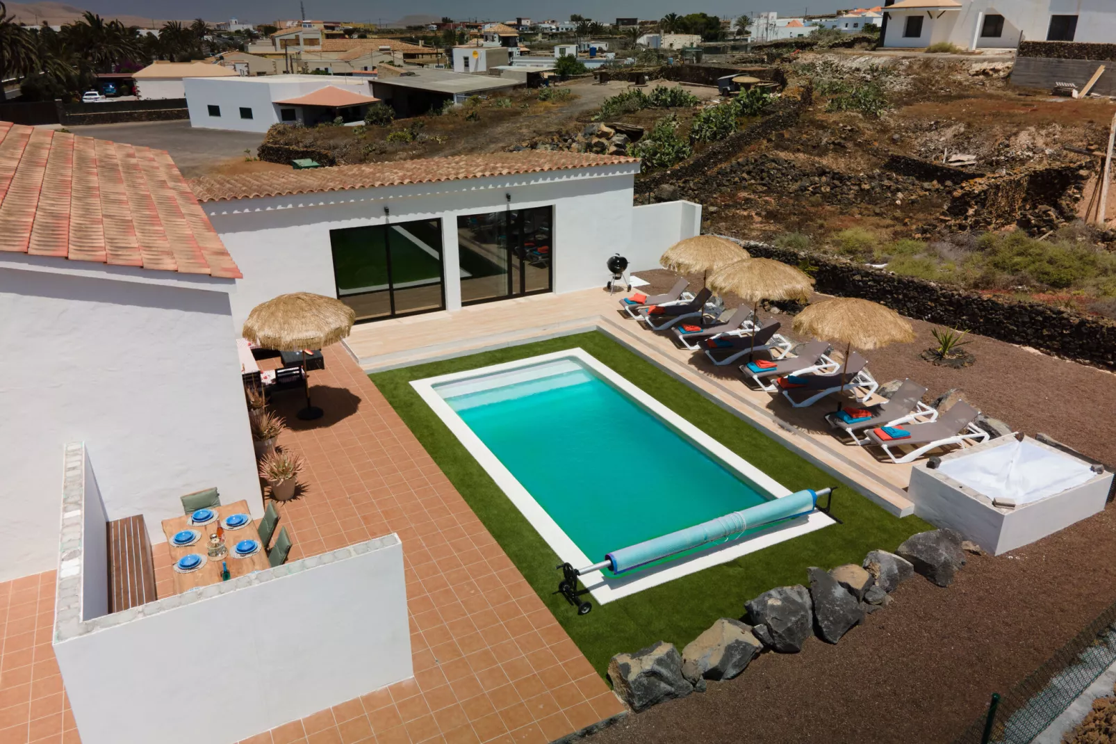 Palacio Caralluma-Exterior summer