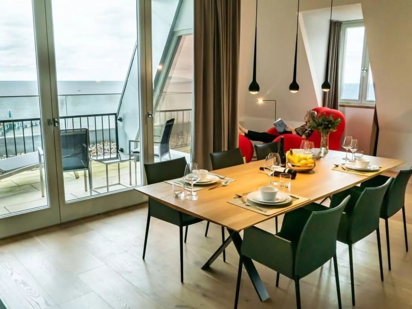 Gemütliche Wohnung mit Pool, Garten und Sauna