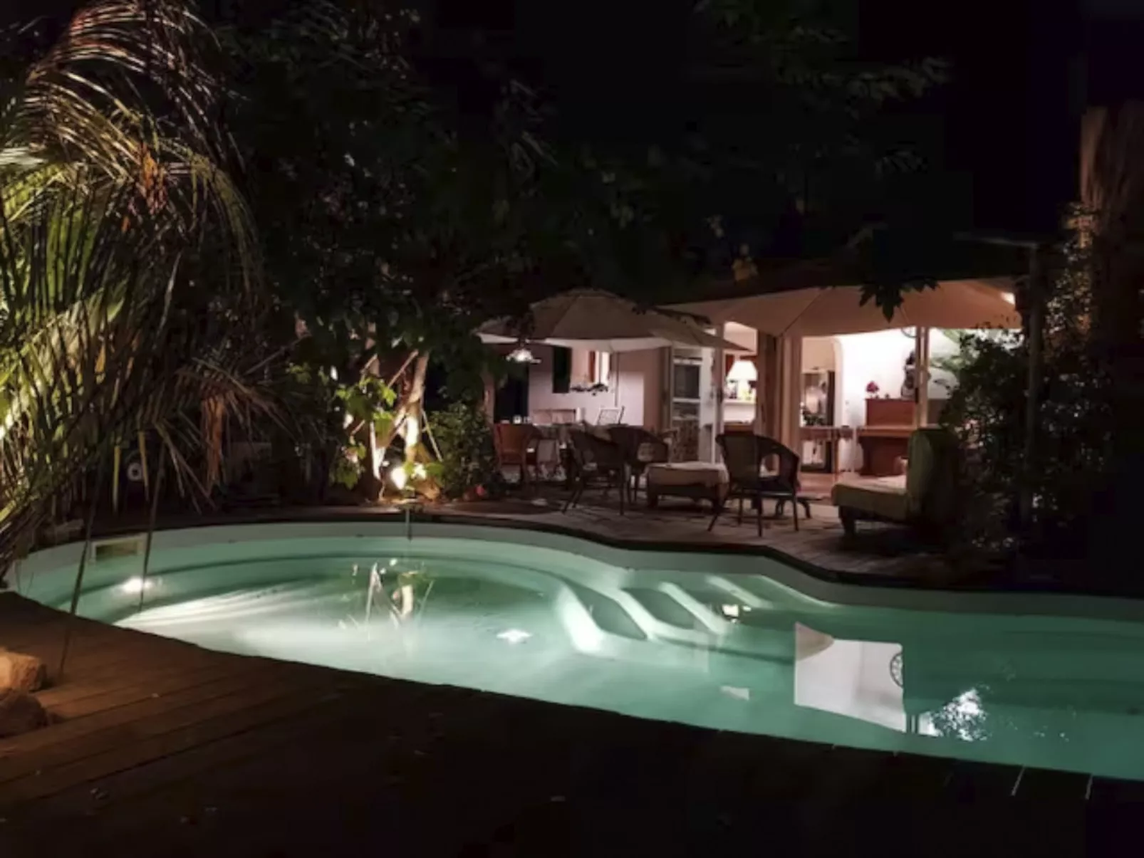 Villa La Marine mit beheiztem Pool, 5 Minuten zu Fuß vom Meer entfernt