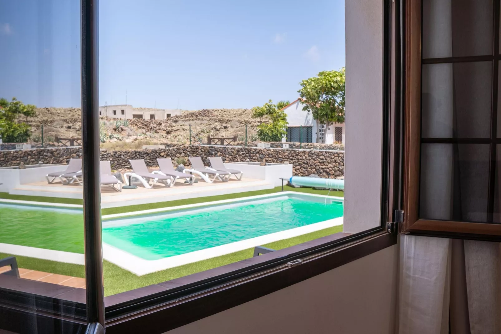 Palacio Caralluma-View summer