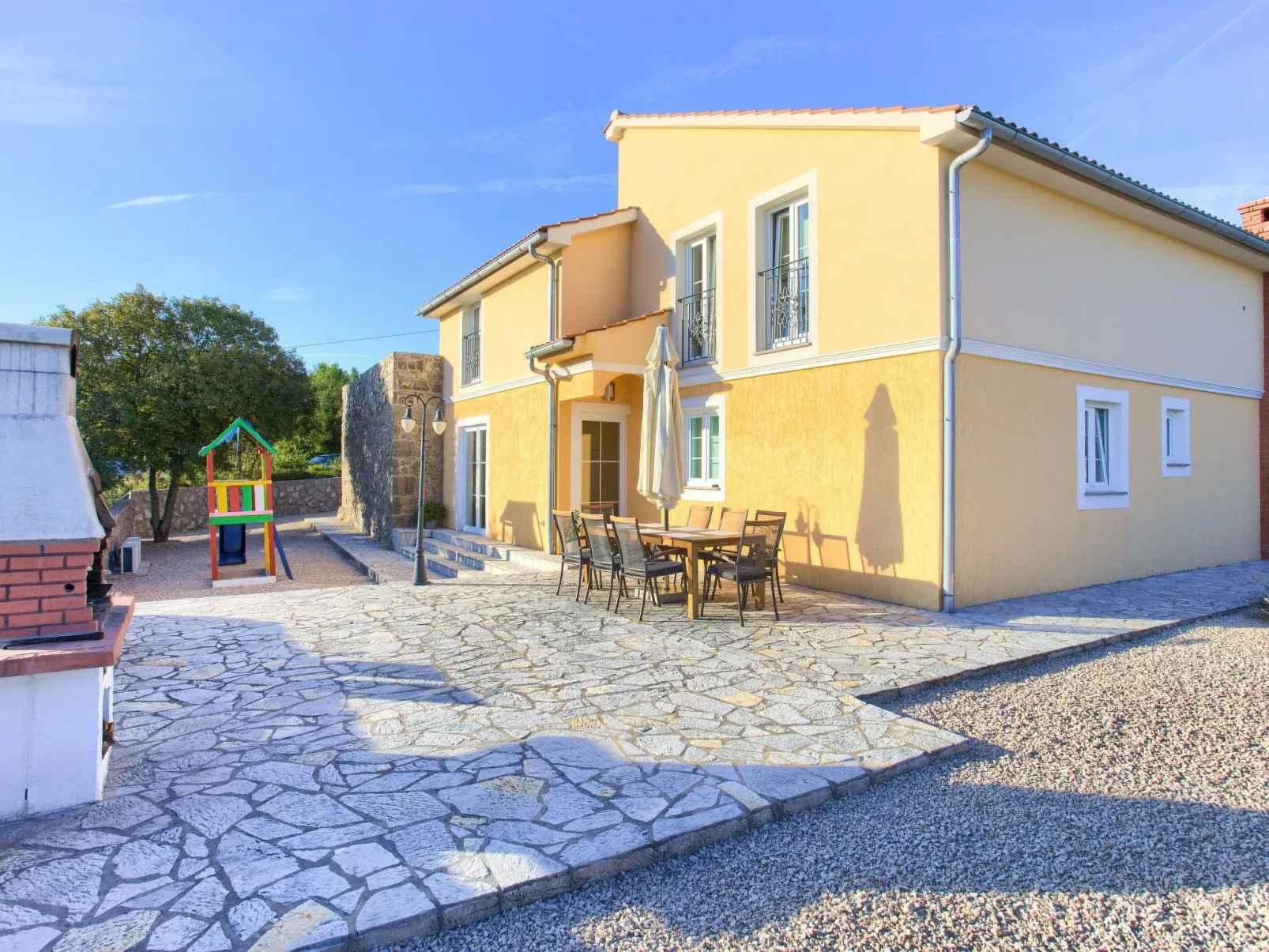 "Villa Vrh" mit eigenem Pool