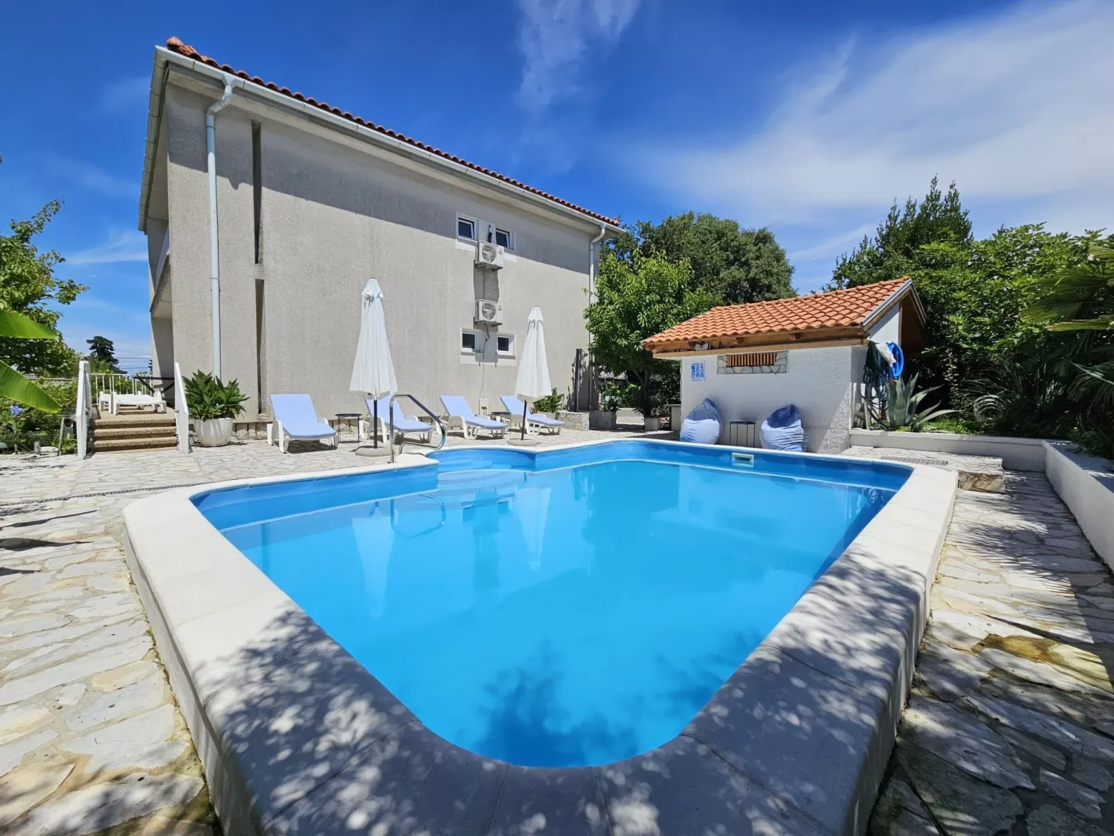 Wohnung "Mirko1" mit gemeinschaftlichem Pool