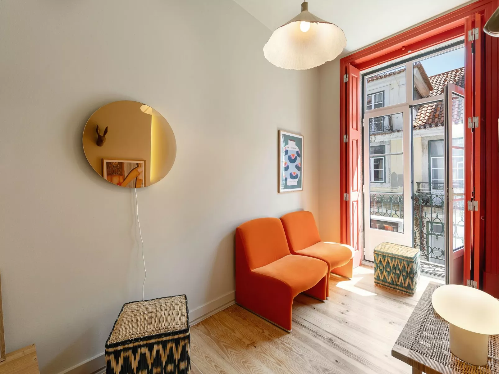 Die Memoiren der traditionellen Künste, Balcony at Downtown