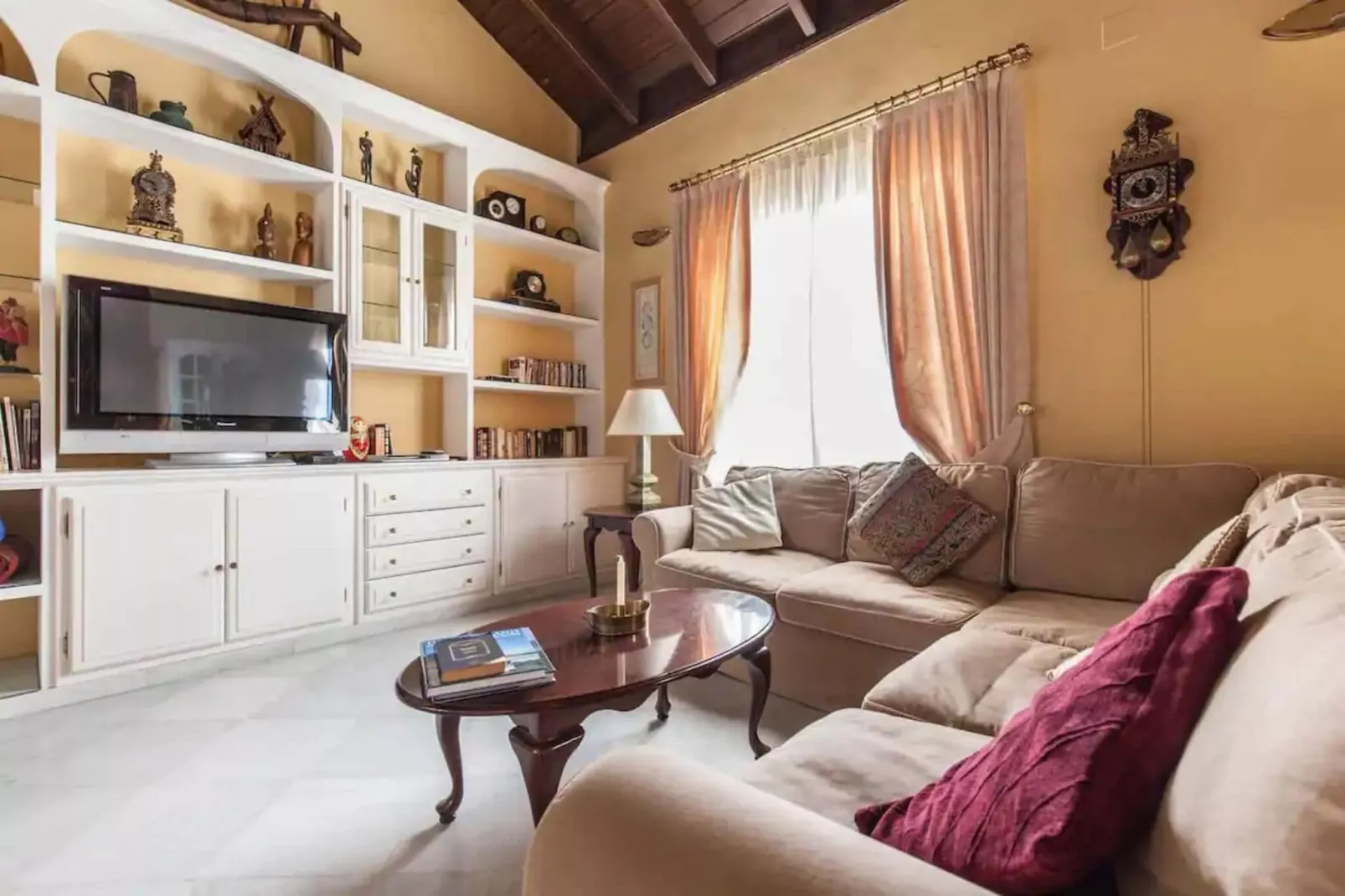 Magnifica Villa con Piscina Privada-Living room