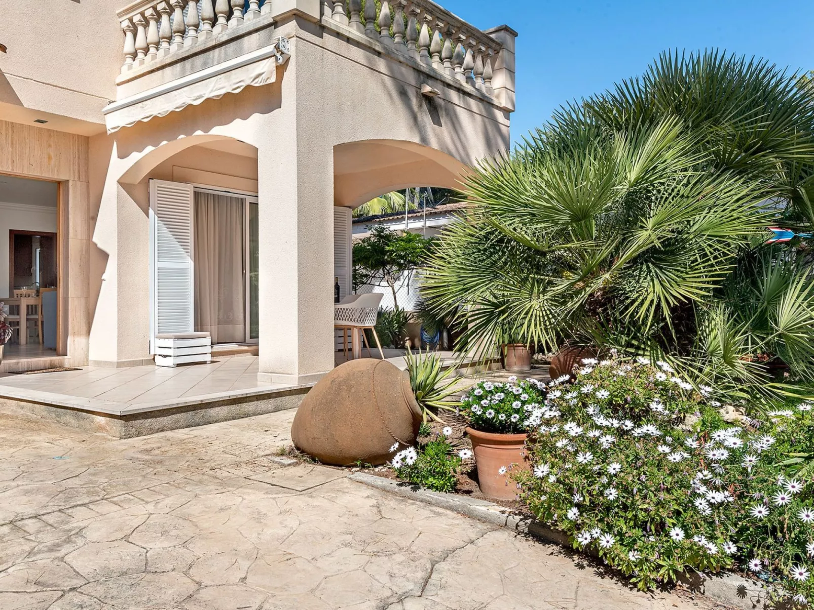 Küstencharme 150 m vom Strand entfernt, privater Garten