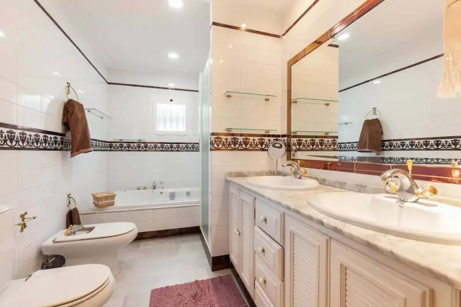 Magnifica Villa con Piscina Privada-Bathroom