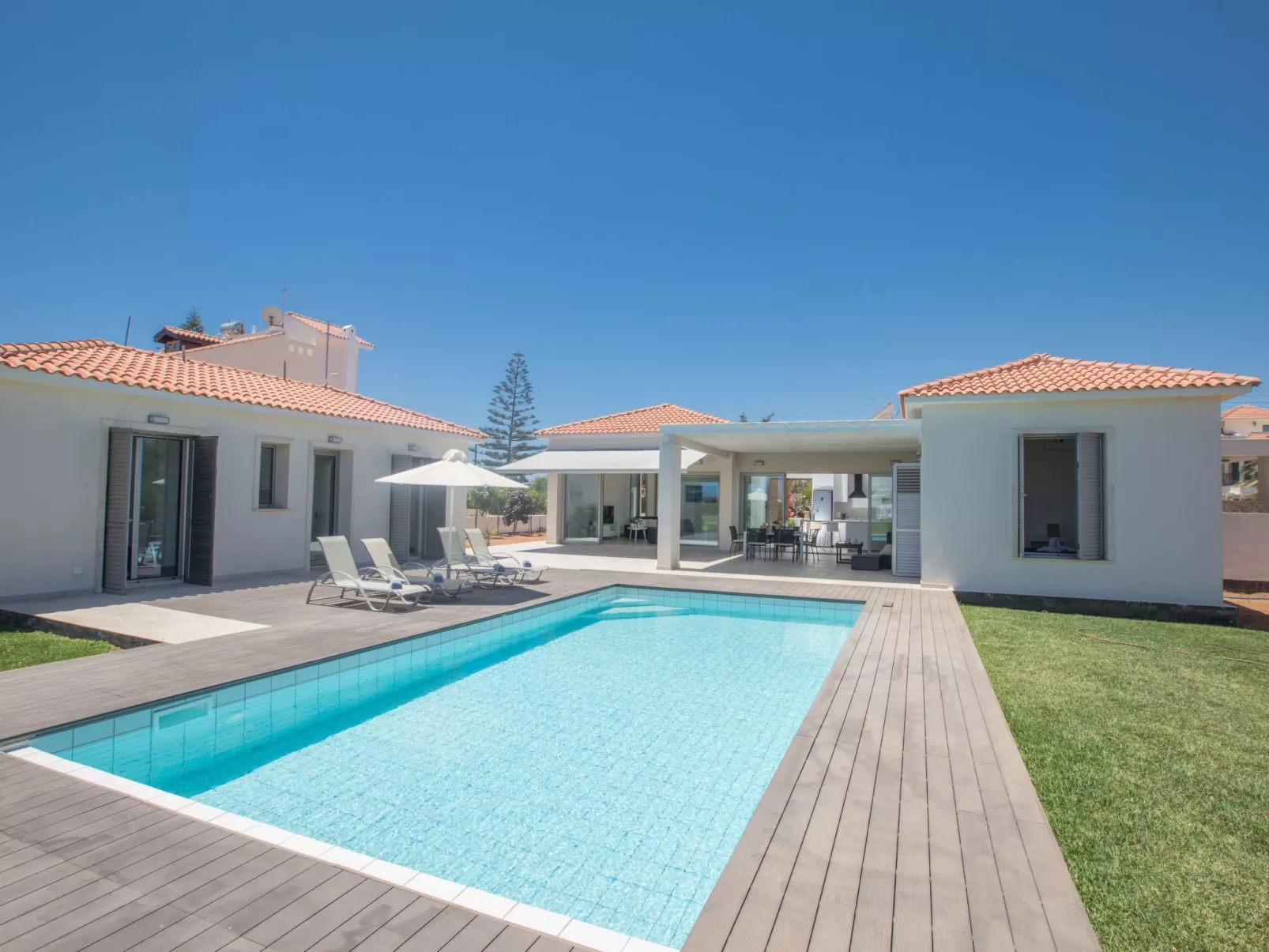 In Ayia Napa mit großem Patio