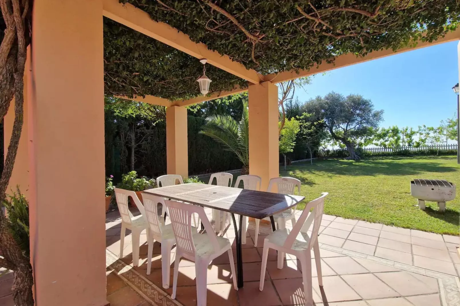 Magnifica Villa con Piscina Privada-Terrace balcony