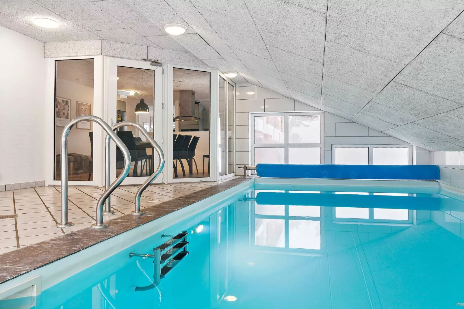 Seaside Retreat with Pool - By Traum Ferienwohnungen-Swimming pool