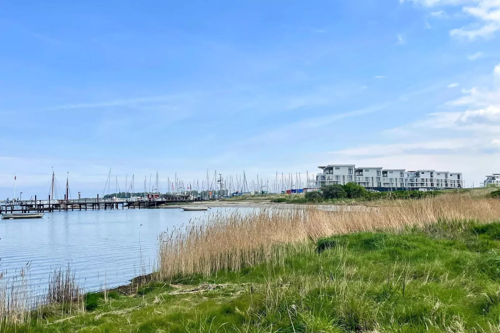 Appartement avec vue panoramique sur la marina
