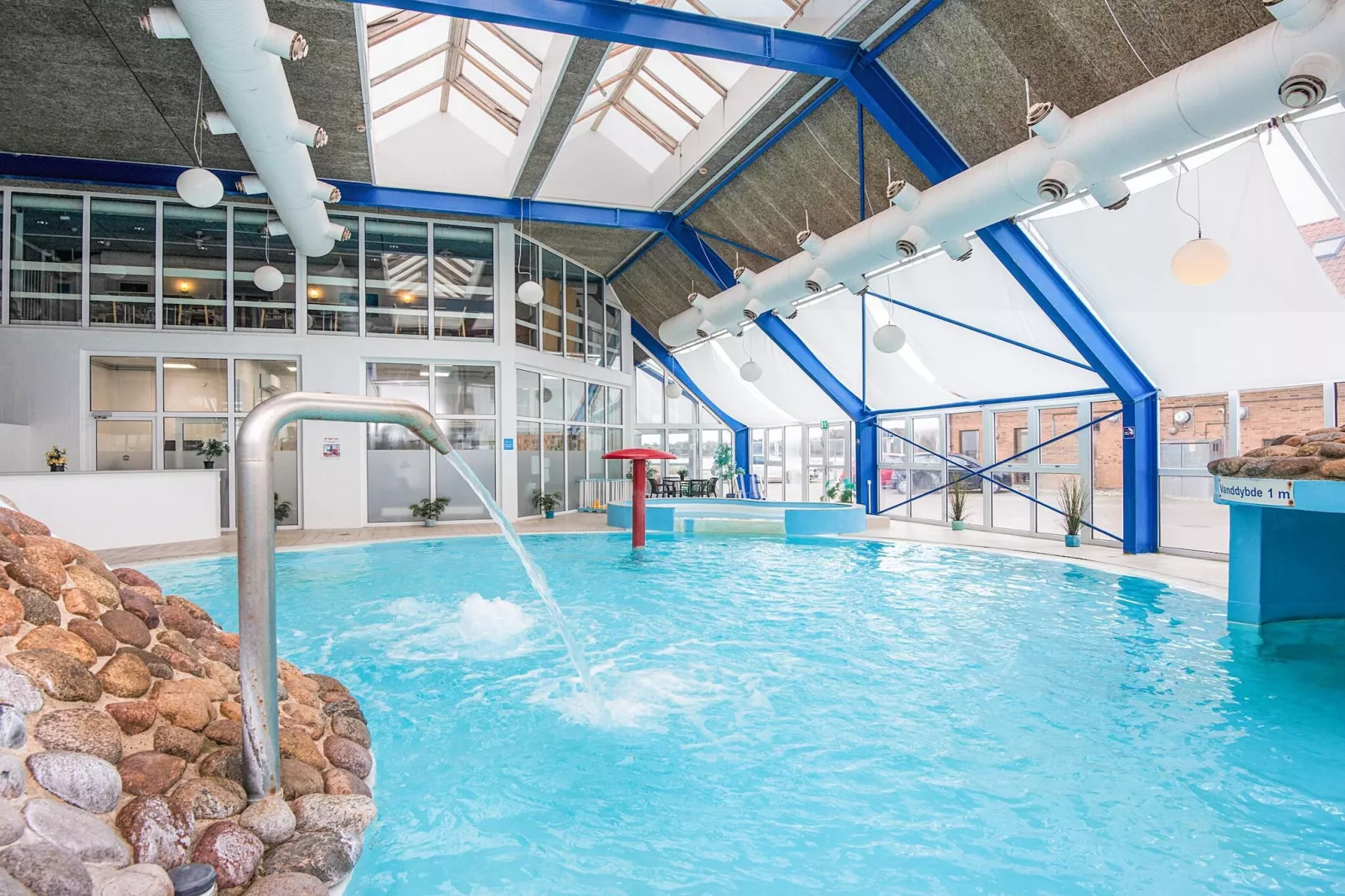 2 towerroom w/seaview-Swimming pool