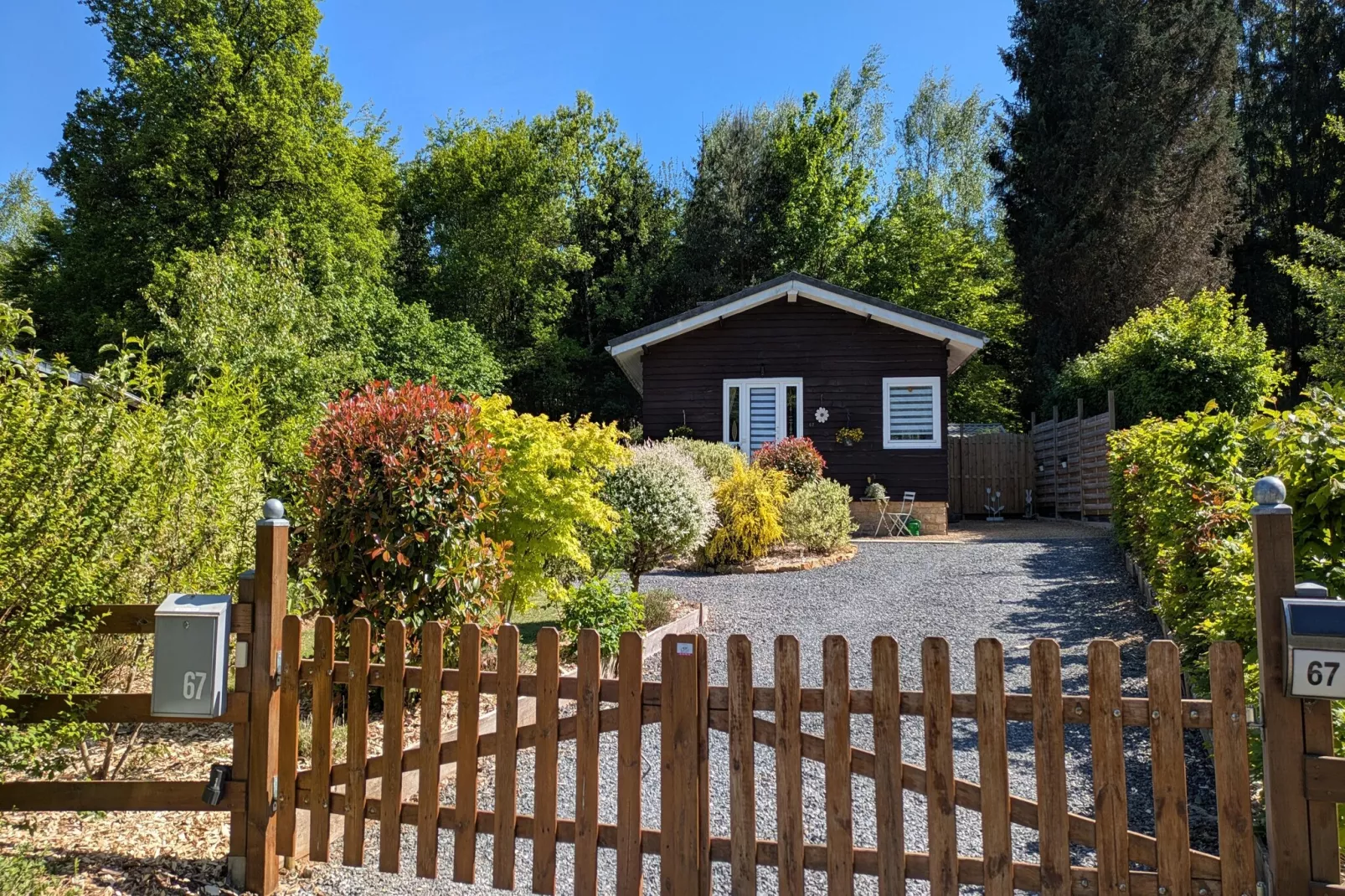 Chatillon 67-Außenbereich Sommer