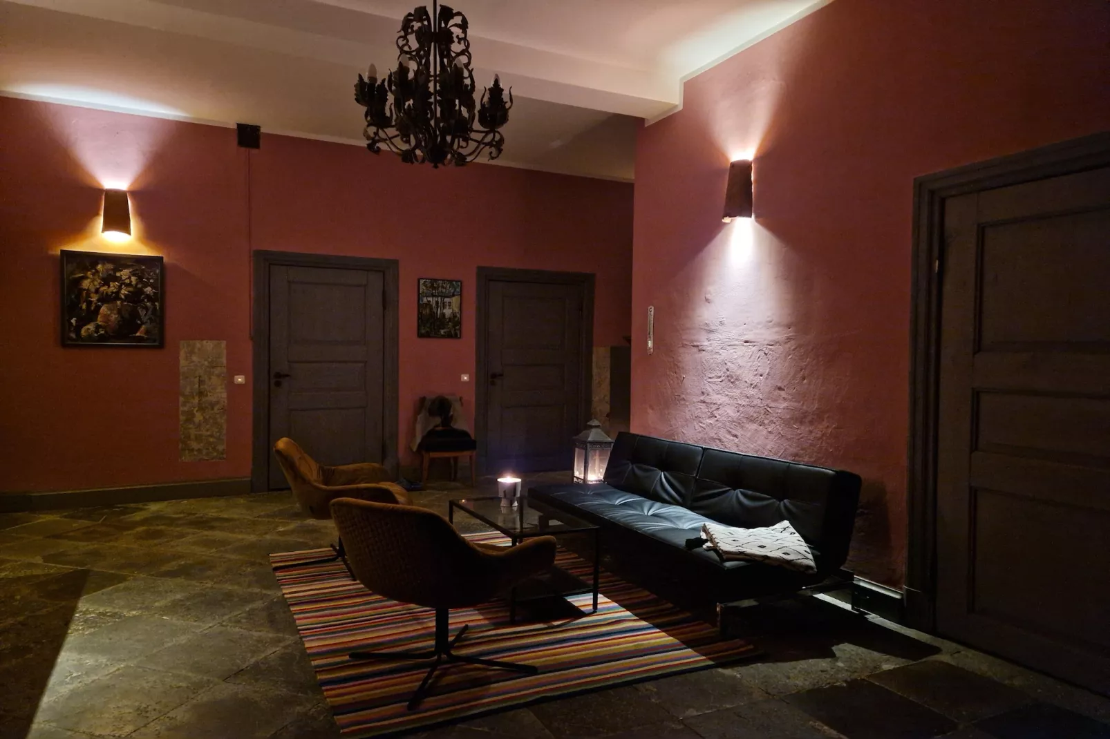 Hagen plus-Hall & reception