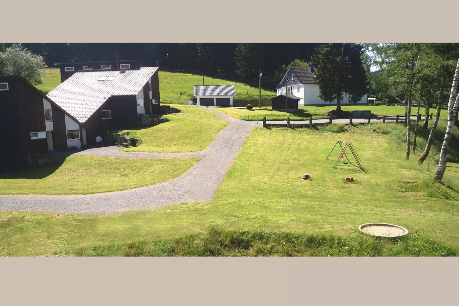 Wieselbau-Exterior in summer