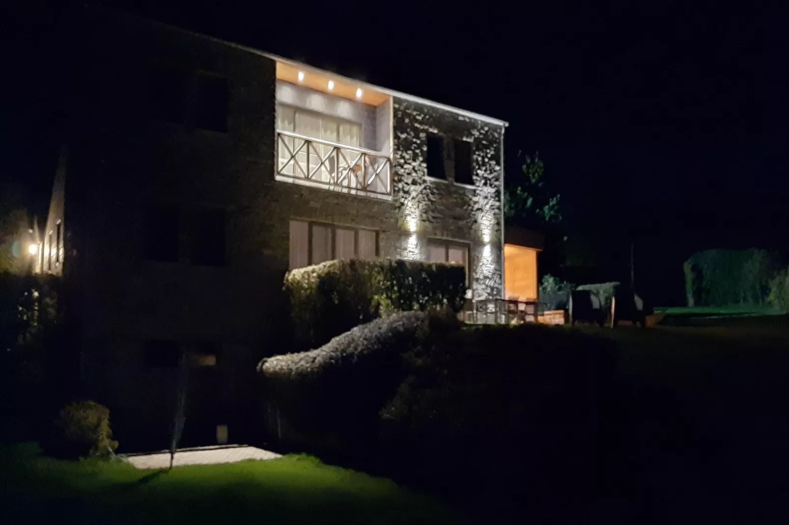 Le Vieux Chene-Außenbereich Sommer