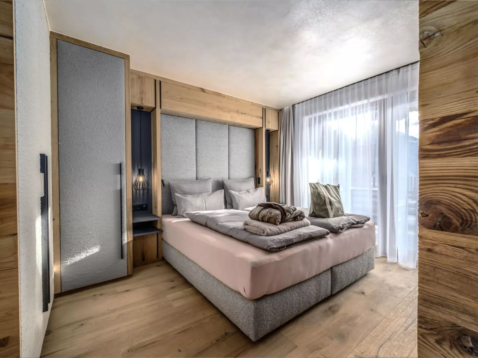 Chalet White Diamond-Dedans