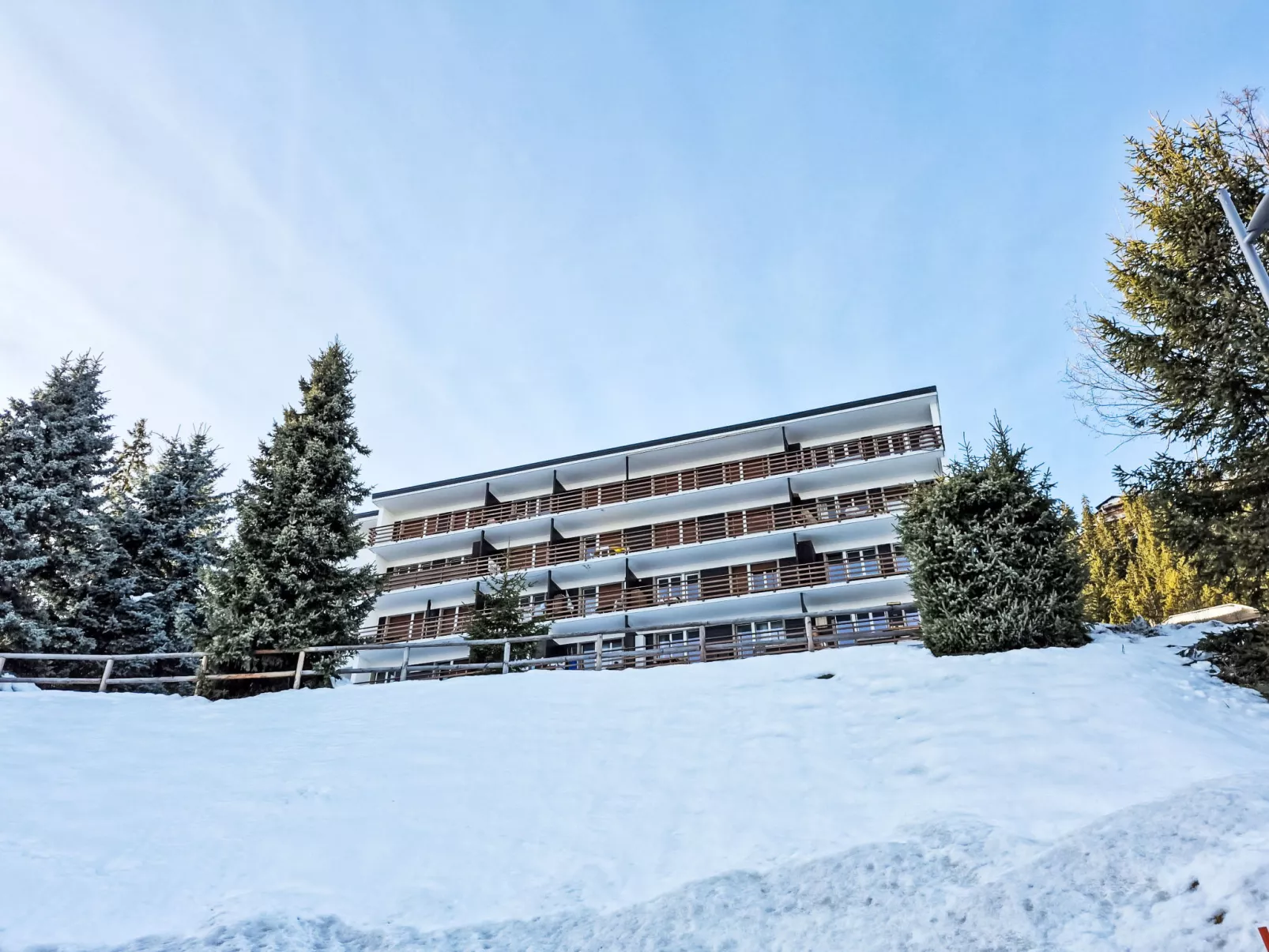 La Roseraie B 24-Outside