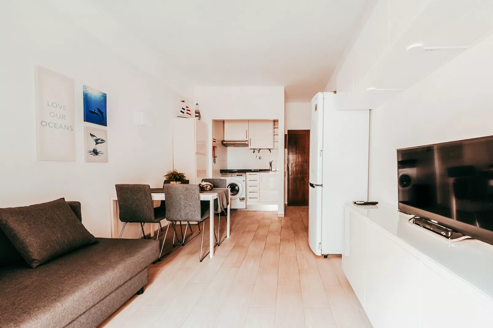 Beach House By Gt House