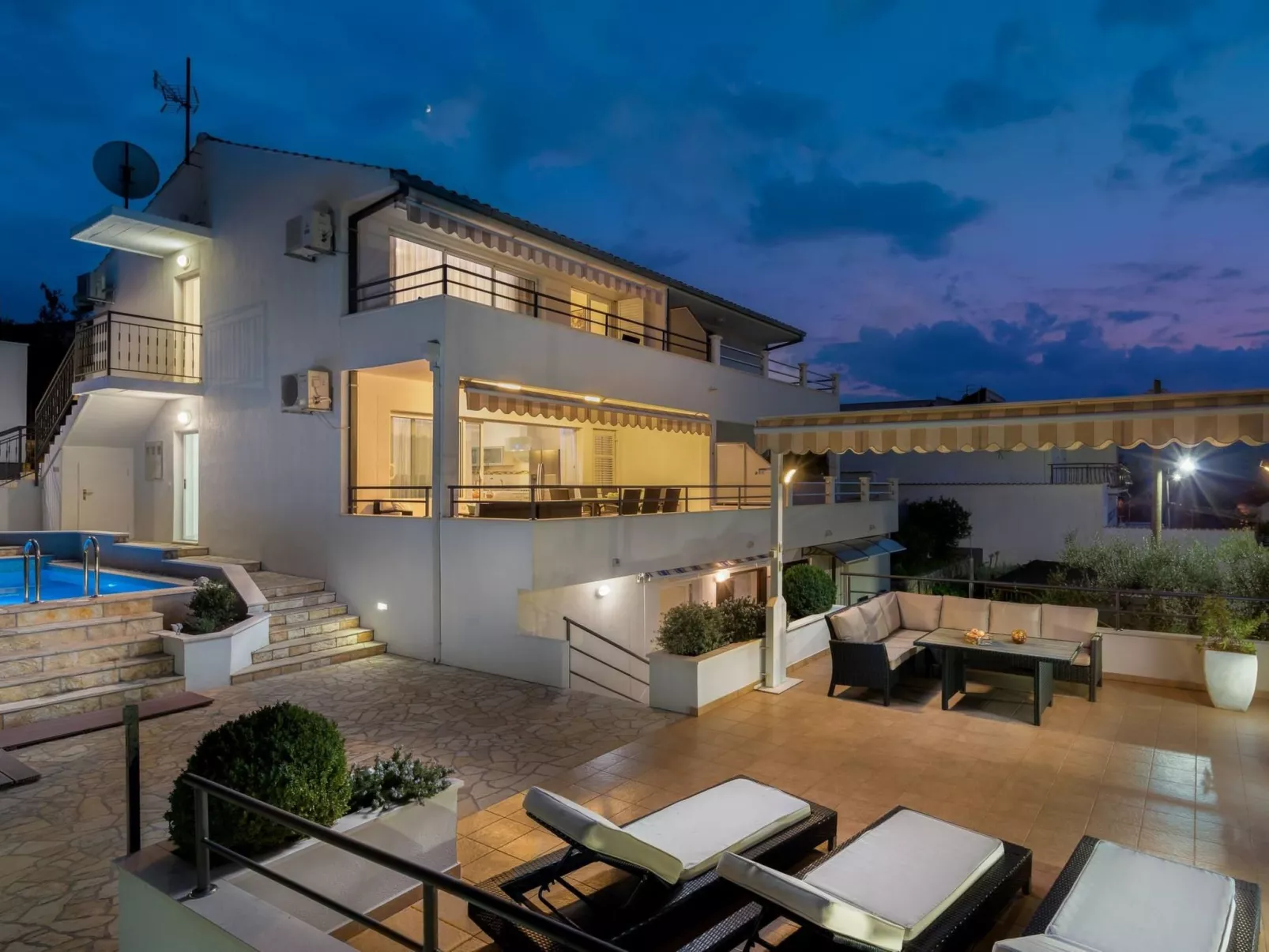 "Villa Silvio" mit Blick auf das Wasser