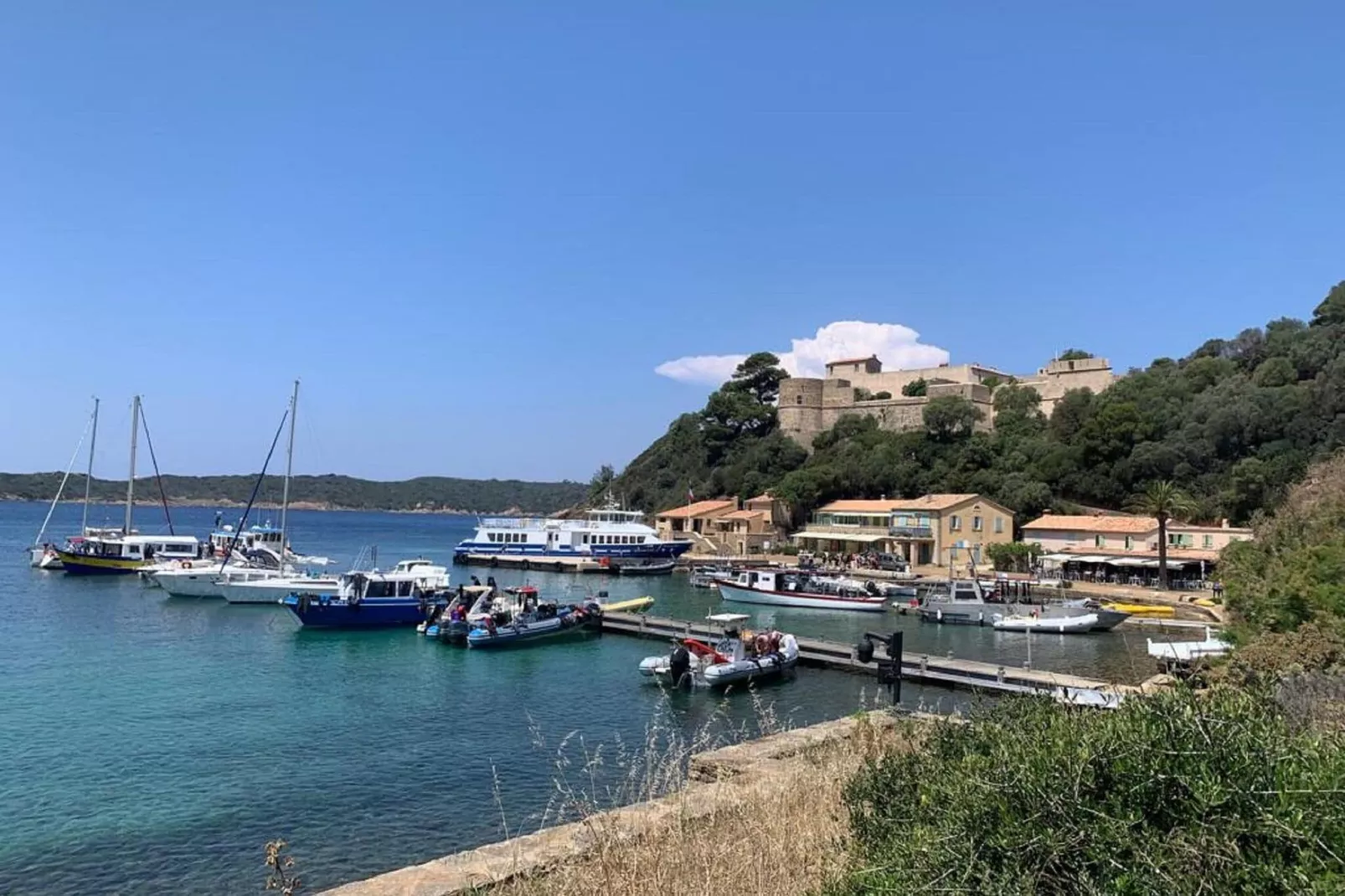 VILLA LA FOURMIGUE/ TEXIDO-Areas summer 5km