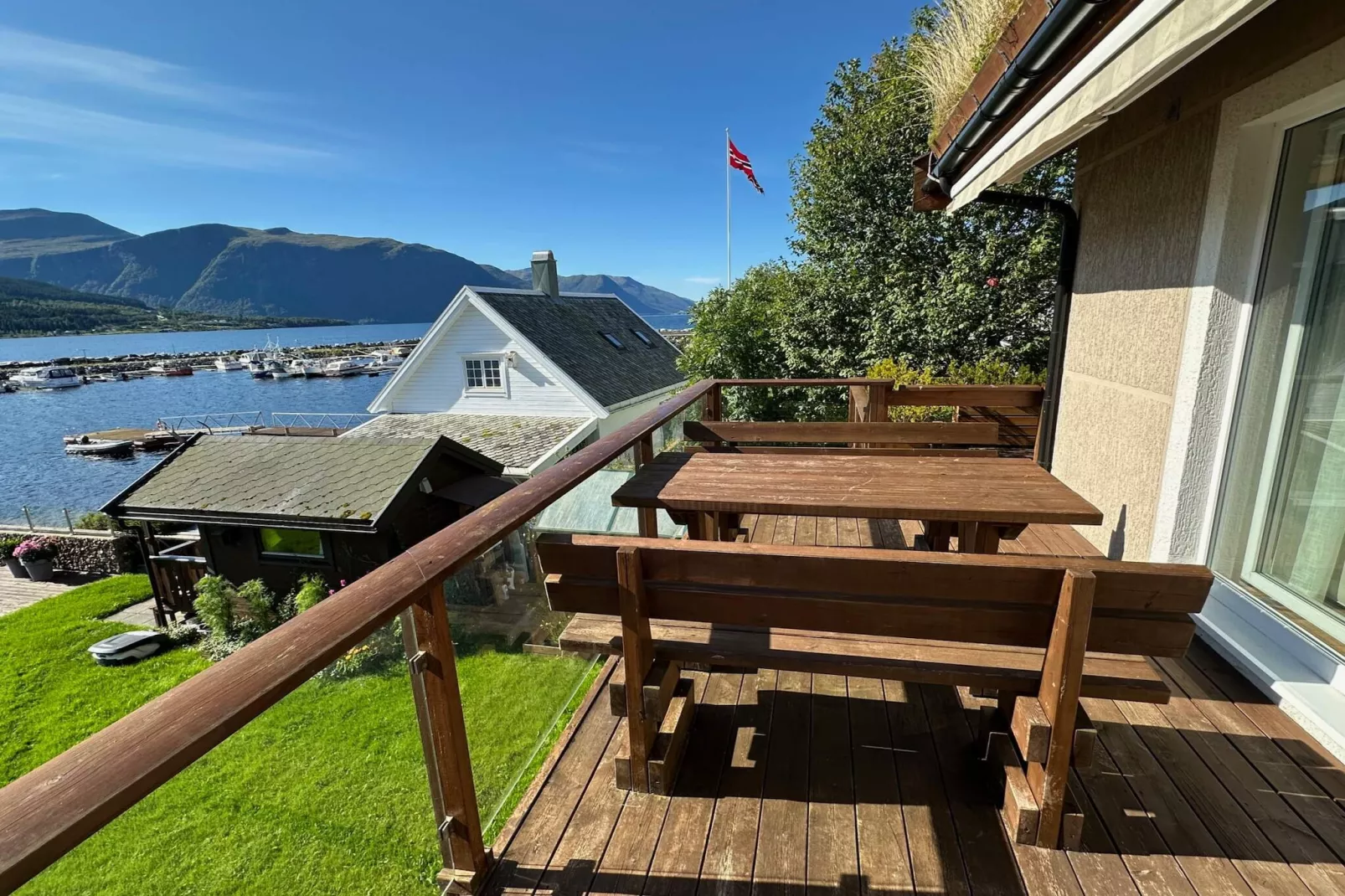 4 etoiles maison de vacances a Eidsvåg