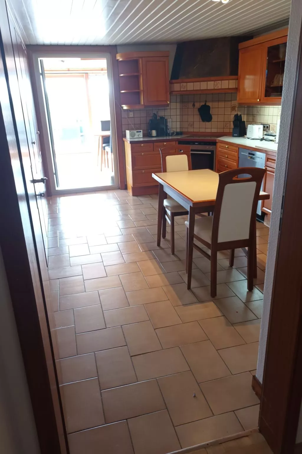 3 Zimmer 1. OG 100qm