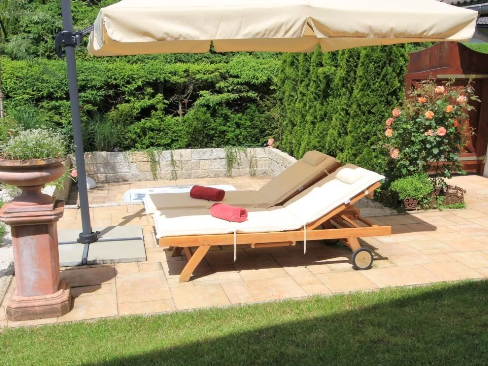 In Hagrain mit Grill, Terrasse und Garten