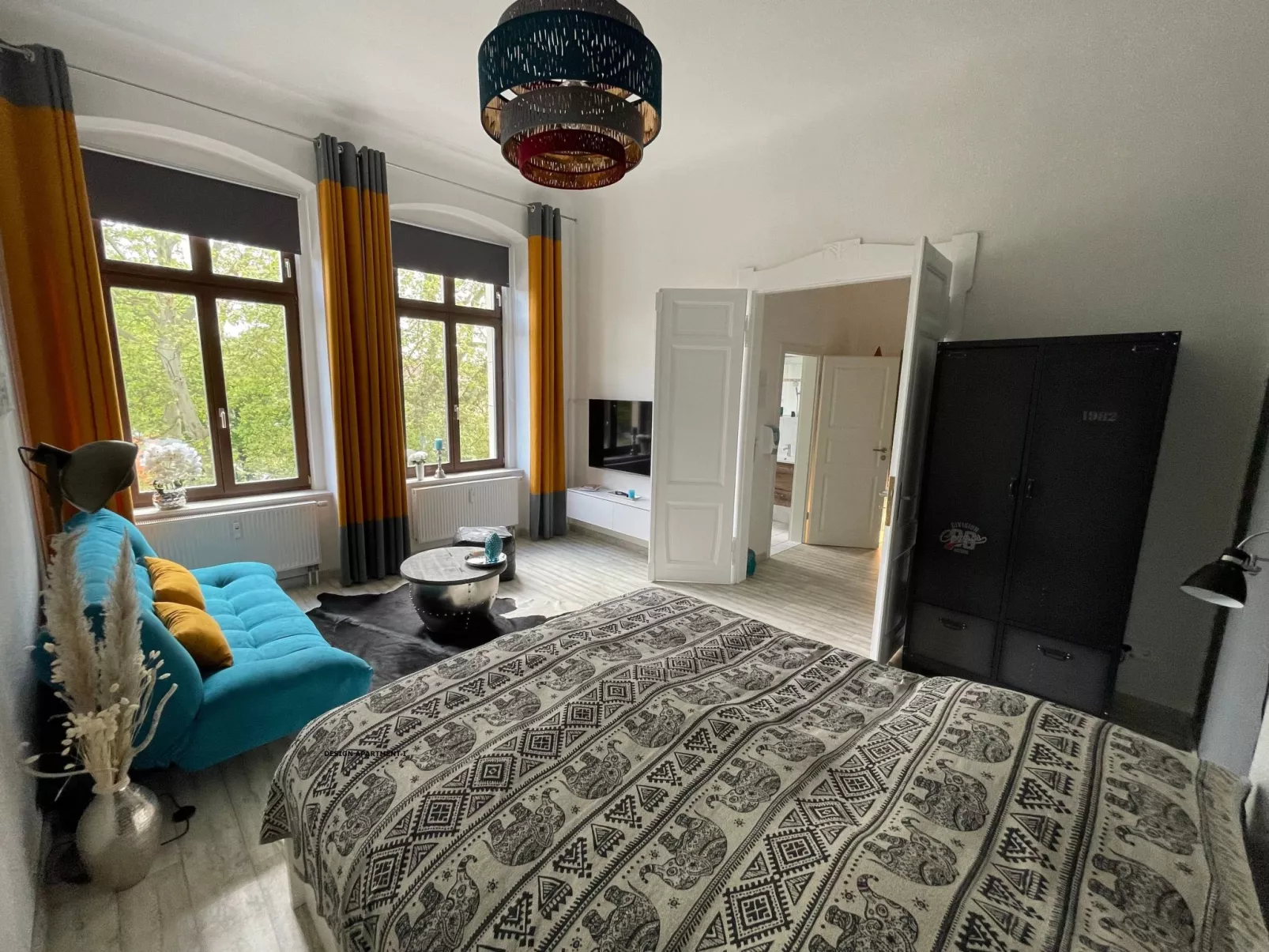 Design Apartment II, hell, 35 Quadratmeter, Zentral zu Grenze Altstadt Park, Gr