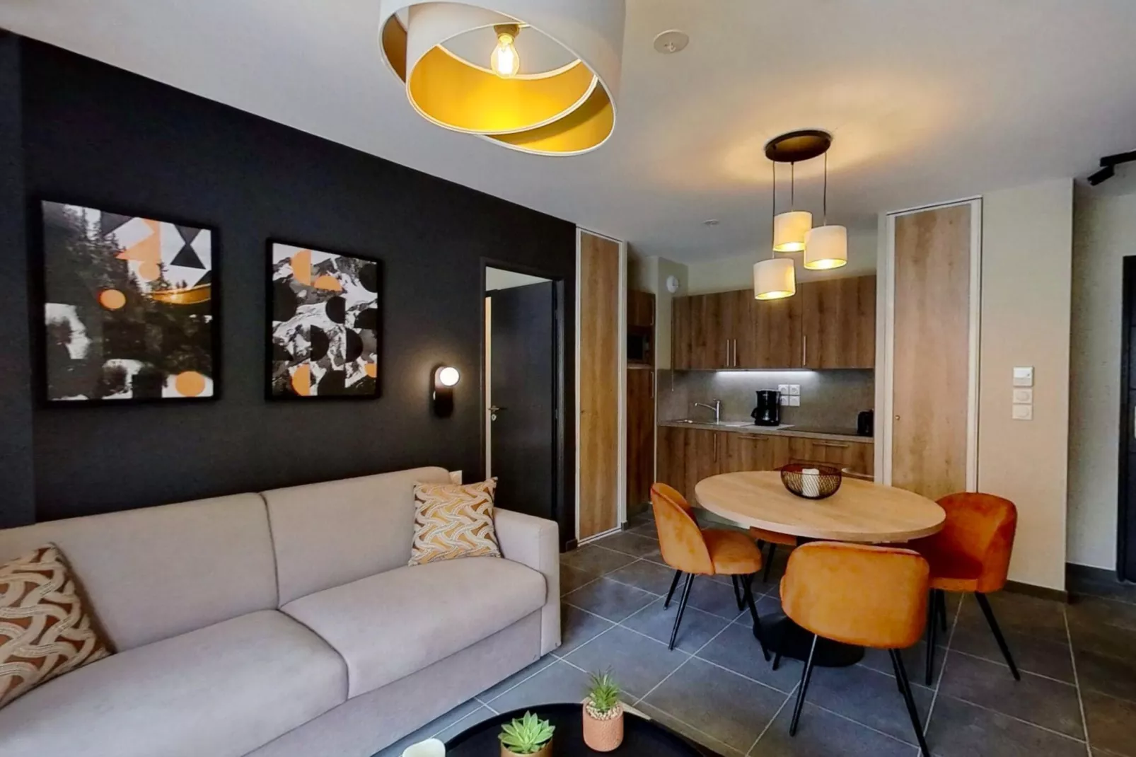 Le Mont d'Auron 3-Living room