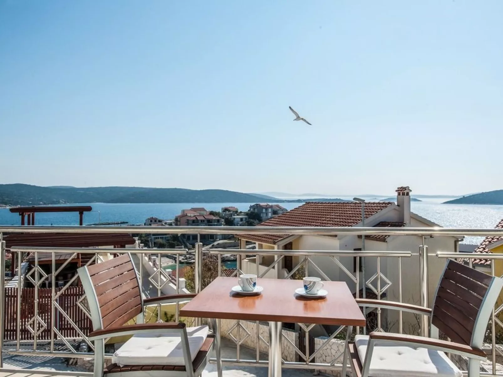 Villa "Villa Katy" mit Garten, Grill und Terrasse